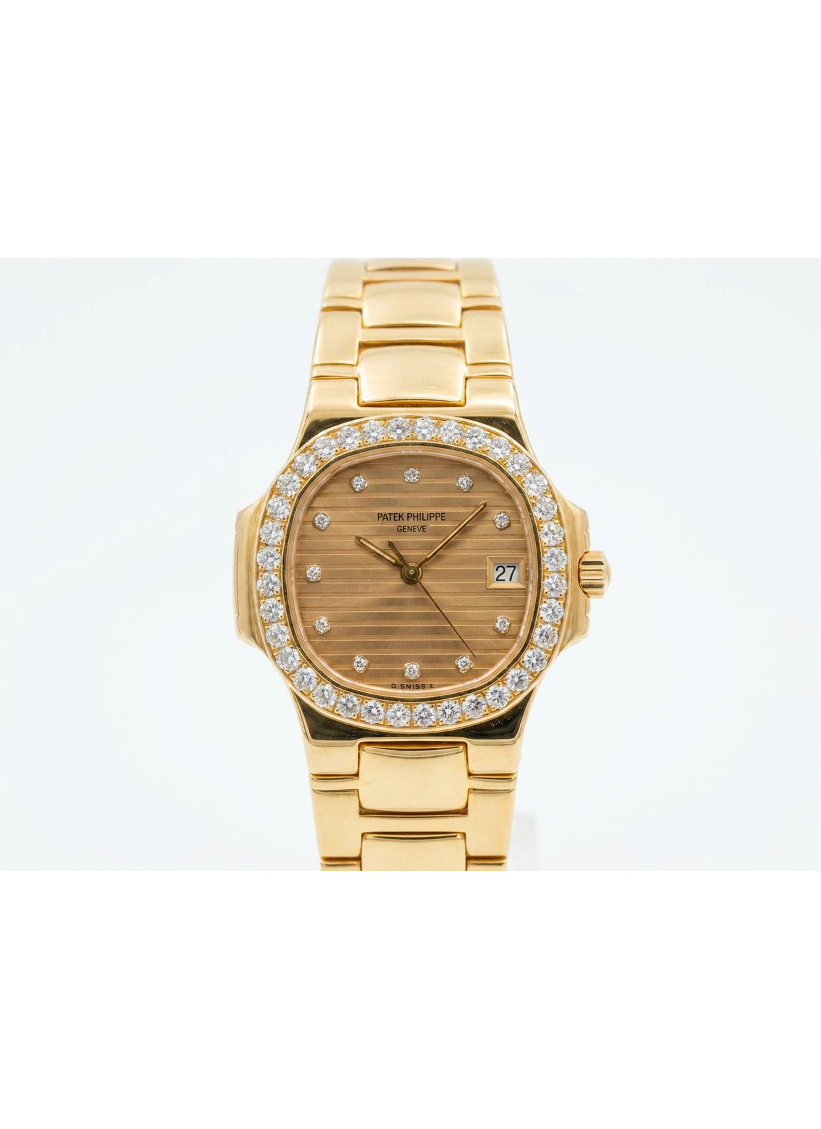 Patek Philippe Nautilus 4700/51