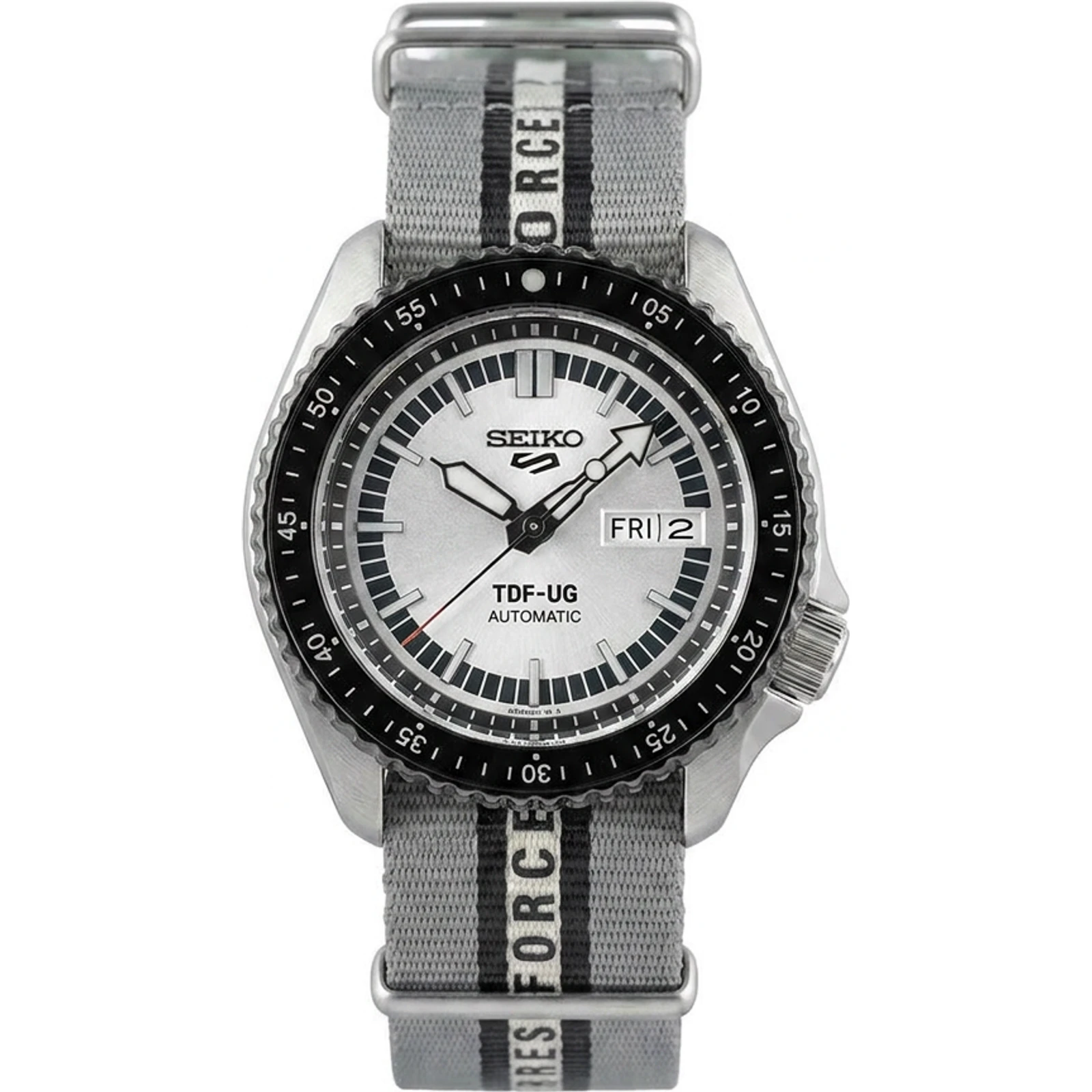 Seiko 5 Sports SRPJ79K1