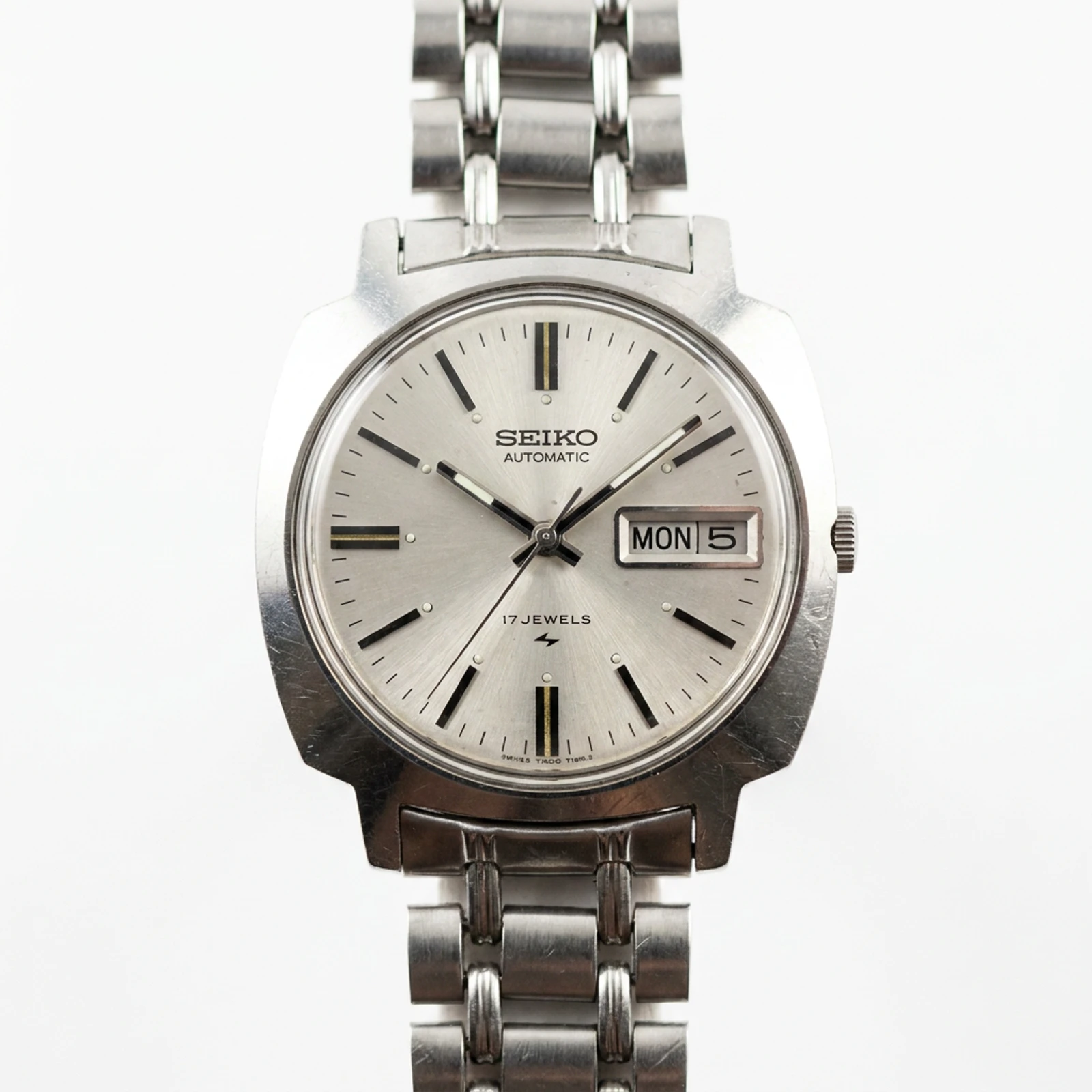 Seiko 7005-7130