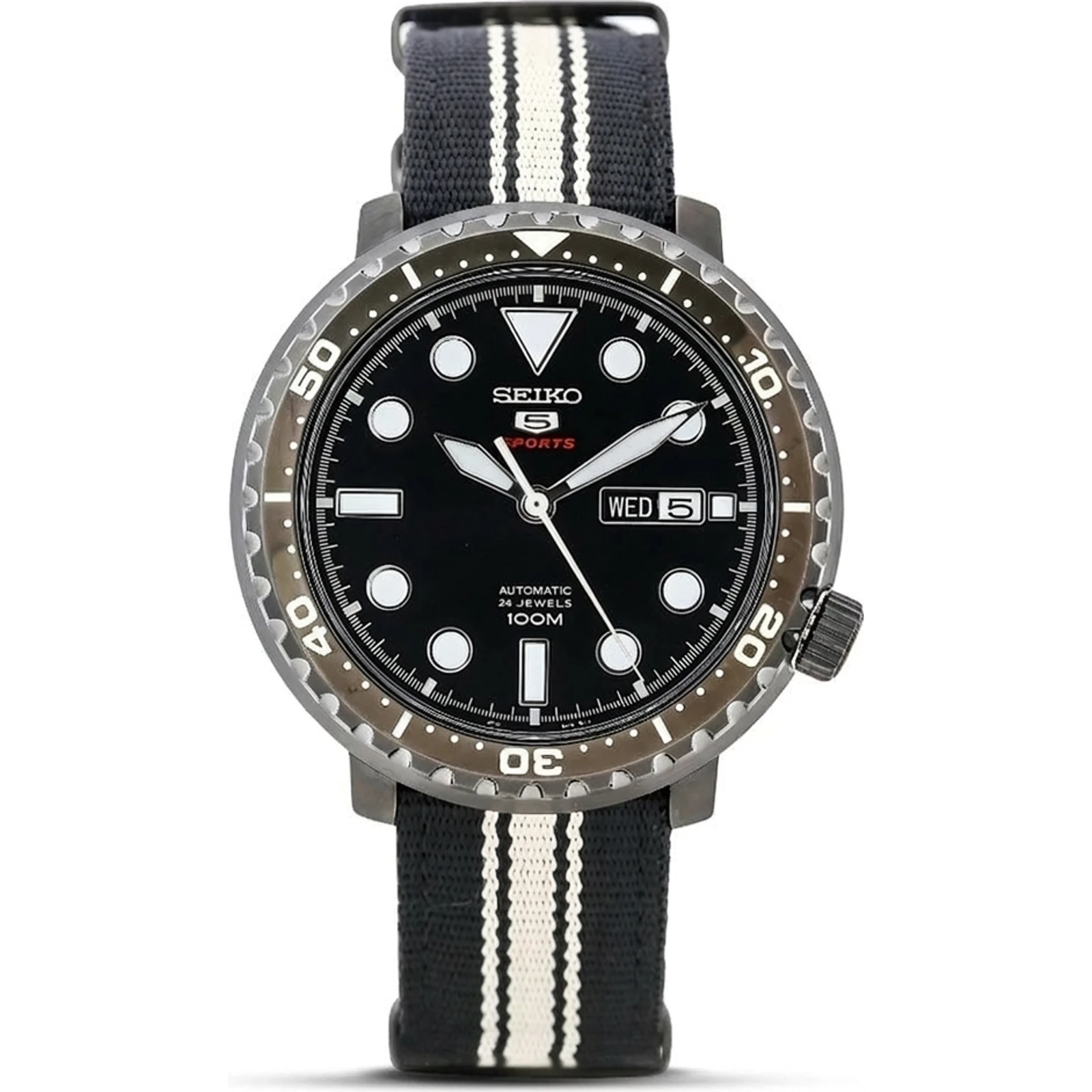Seiko 5 Sports SRPC67K1