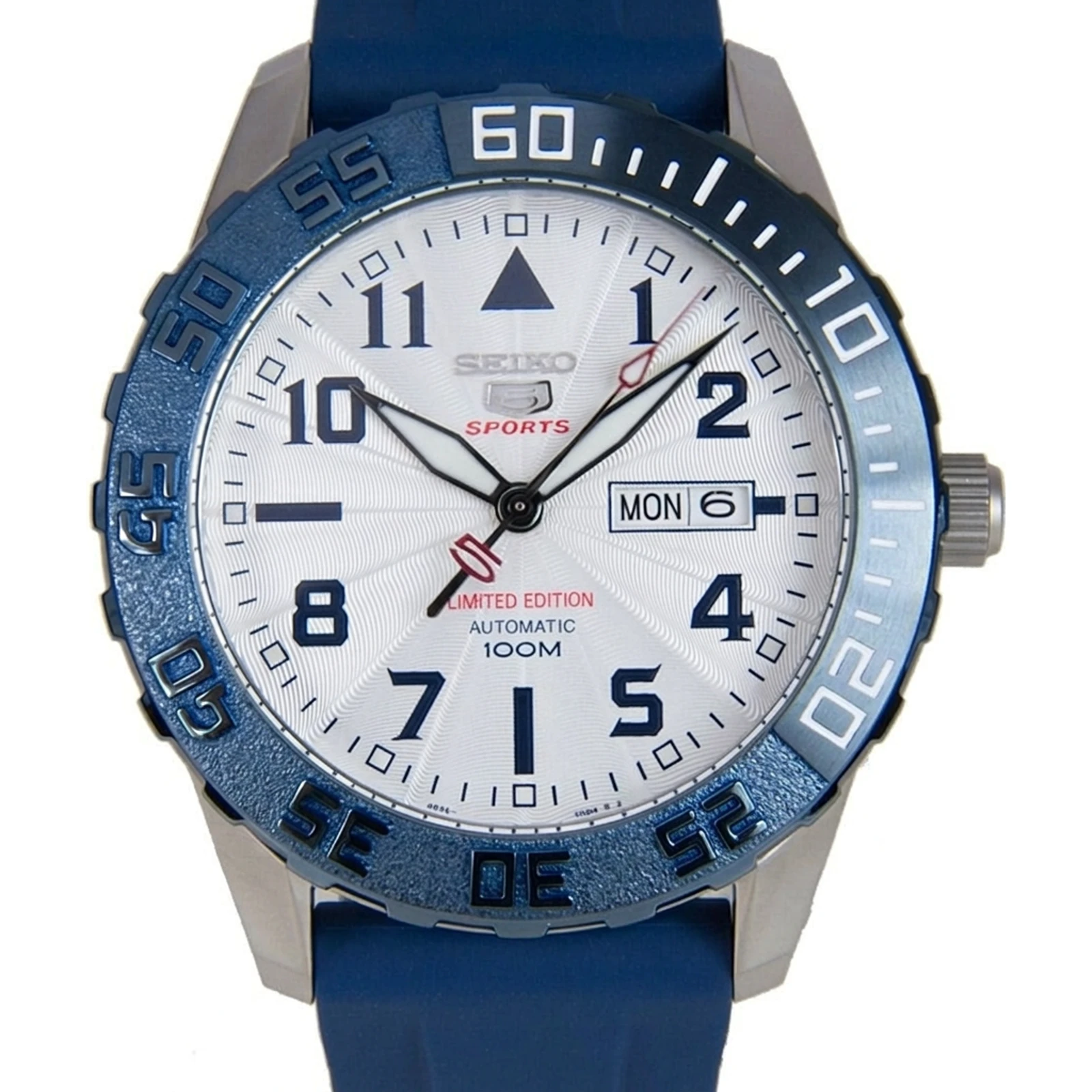 Seiko 5 Sports SRP785K1