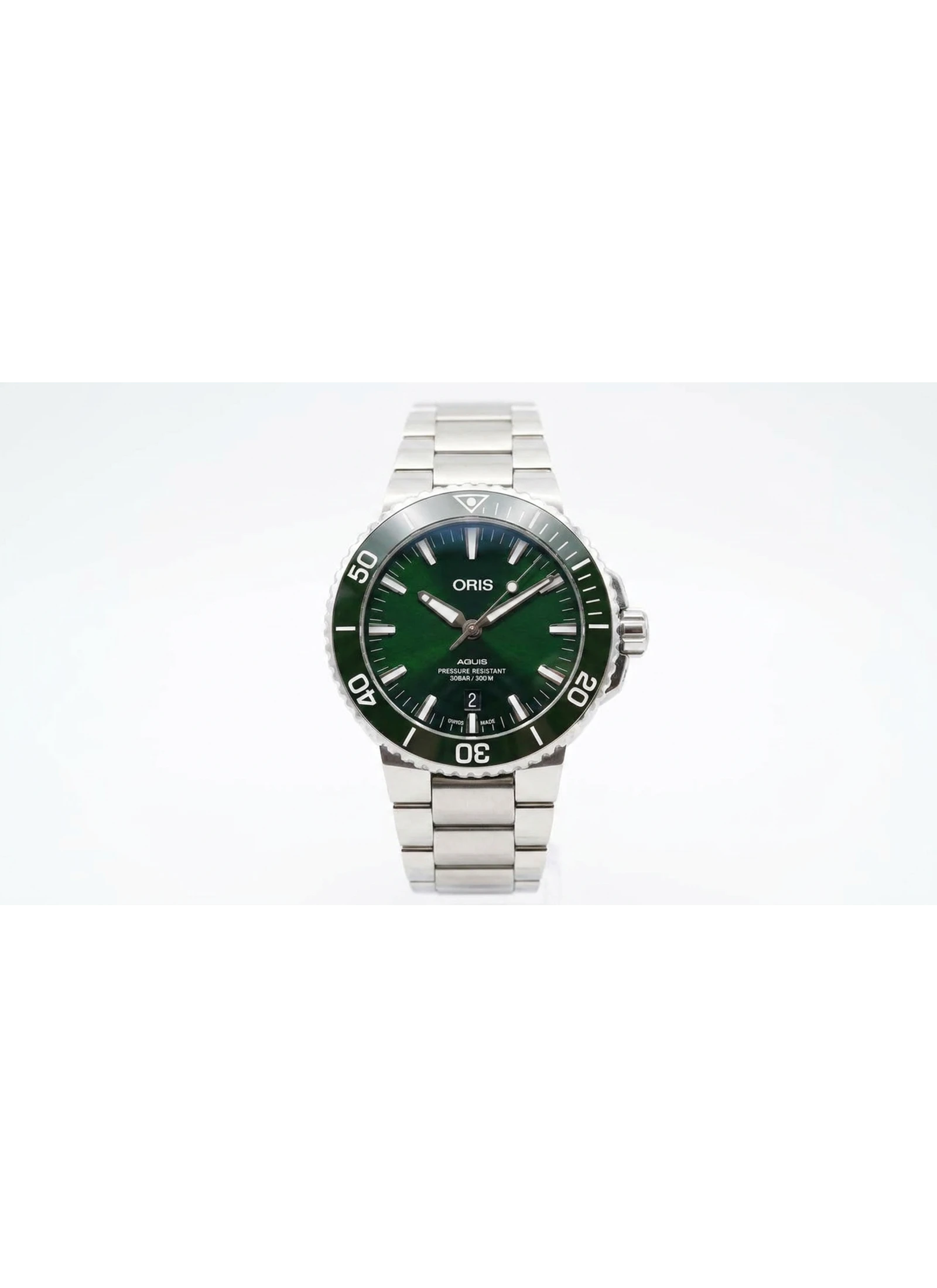 Oris Aquis Date 01 733 7730 4157