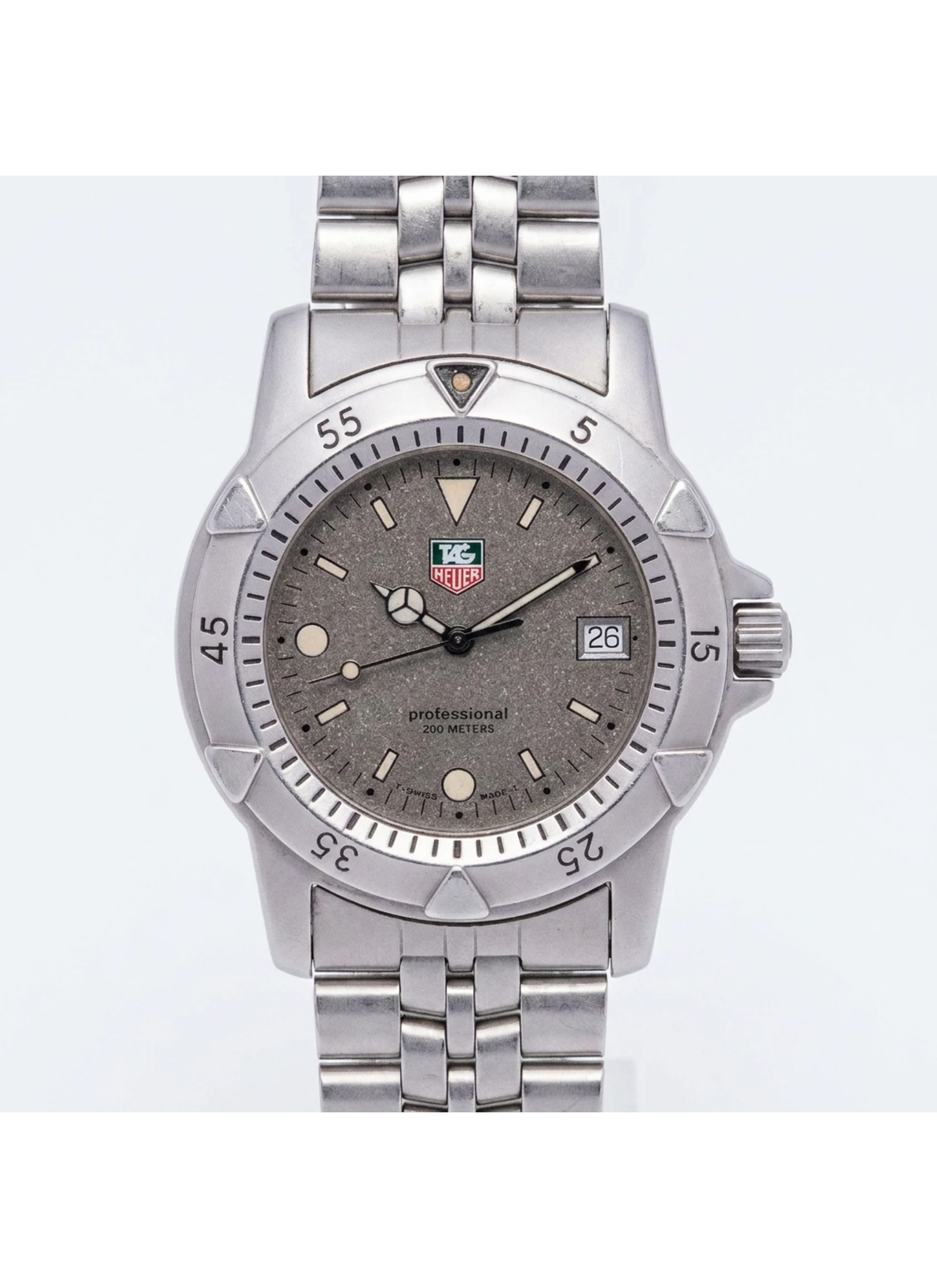 TAG Heuer 1500 Series Professional 200 Meters Granite Dial Quartz 39mm 959.706G