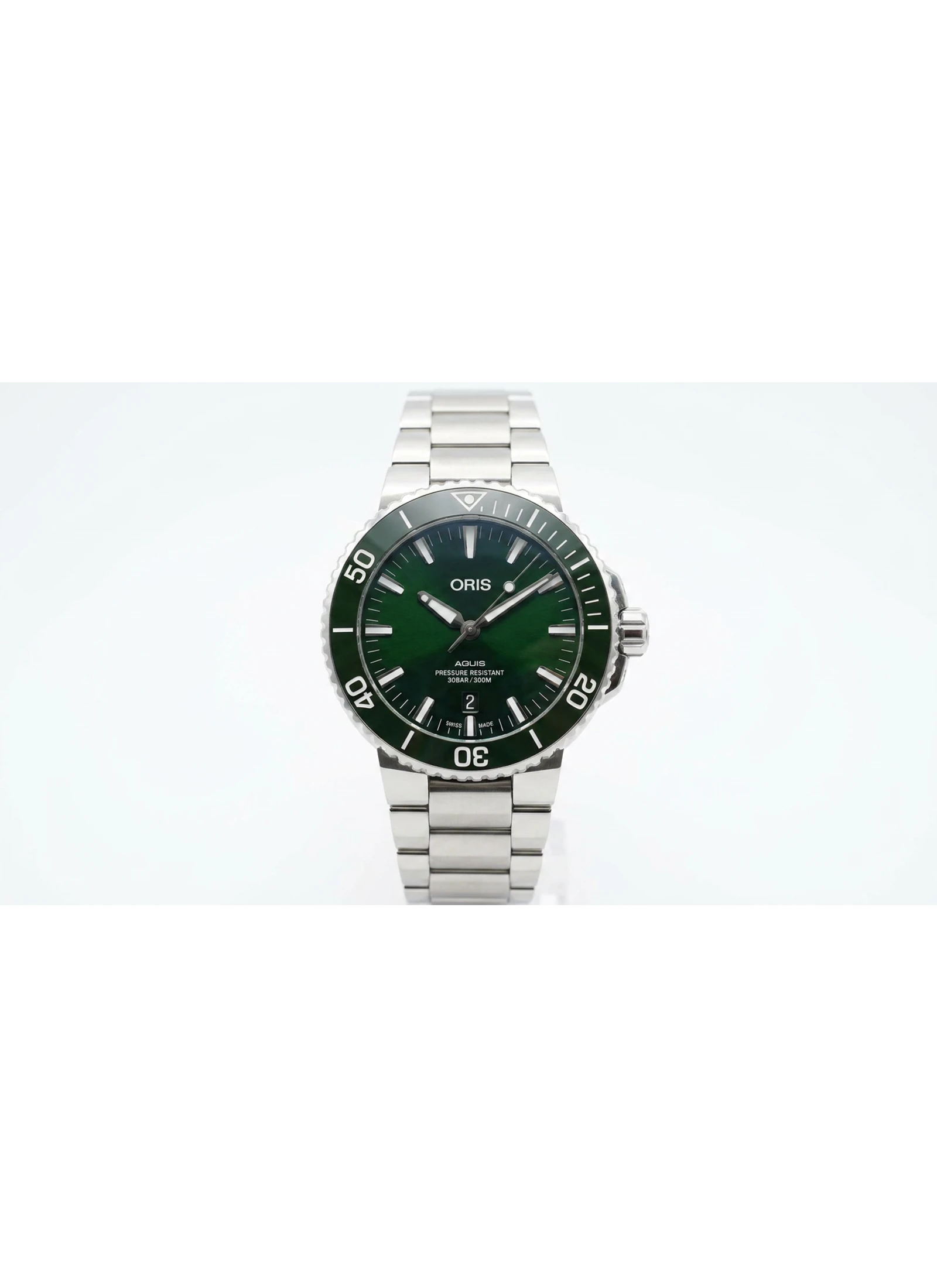 Oris Aquis Date 01 733 7730 4152